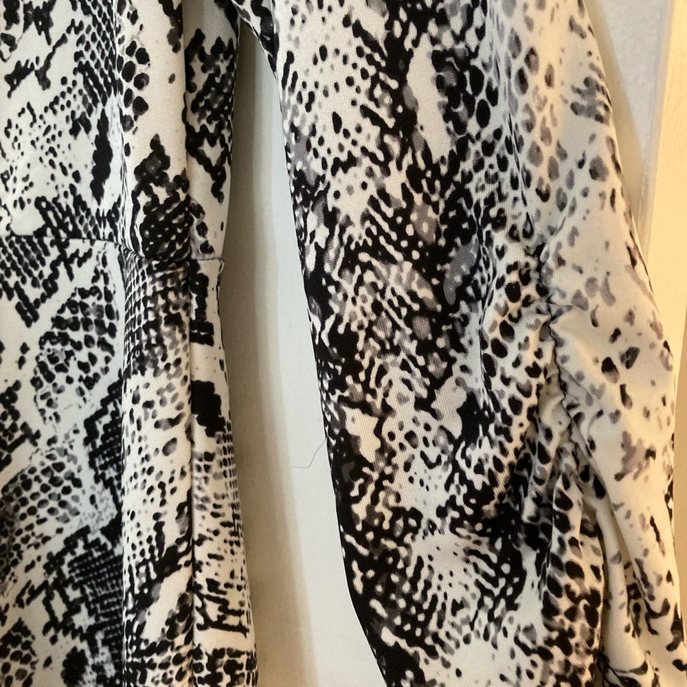 PerSeption Concept Surplus Python Print Top - Picture 7 of 11